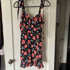 Black floral forever 21 dress size small